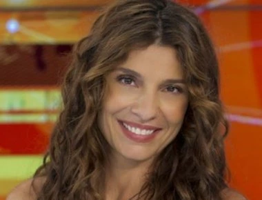 Η γοητευτική Π.Τσαπανίδου αναλαμβάνει επικεφαλής της τηλεόρασης της Alter Ego